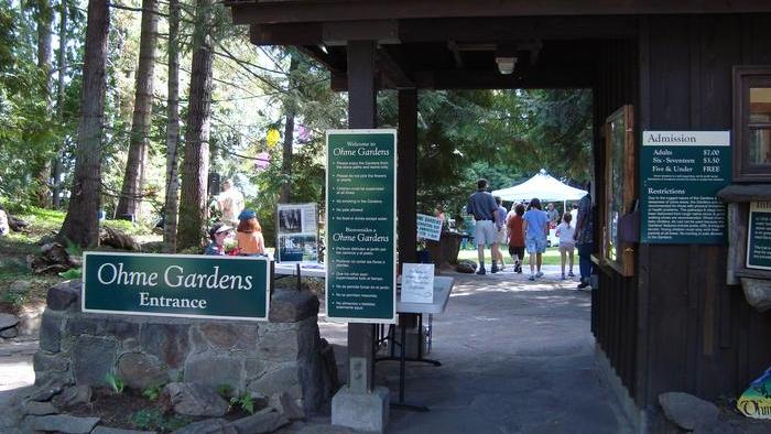 Ohme Gardens Main Entrance